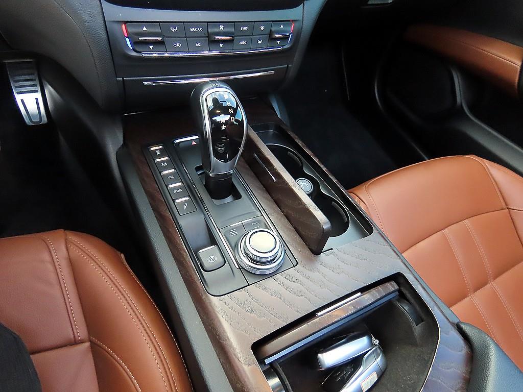 Maserati Ghibli - Vista 10