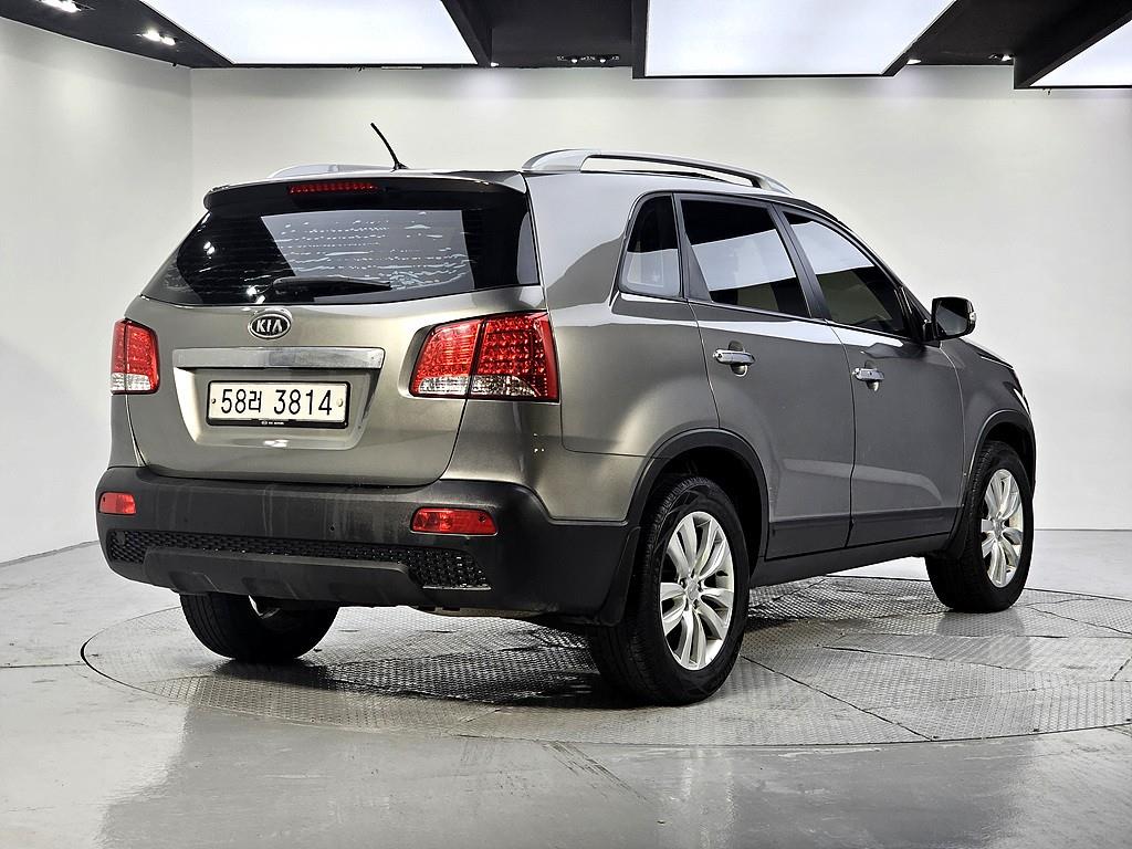 KIA Sorento 2010 Gris - Importación desde Corea - HF Imports Iquique - Foto 20