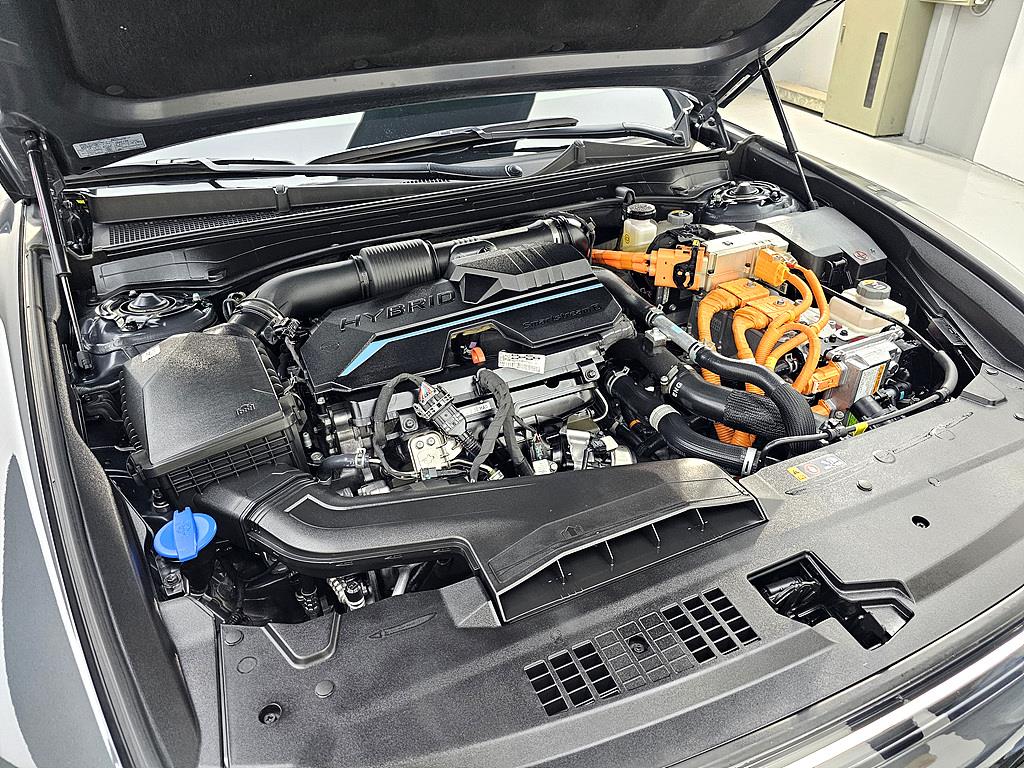 HYUNDAI Grandeur - Vista 6