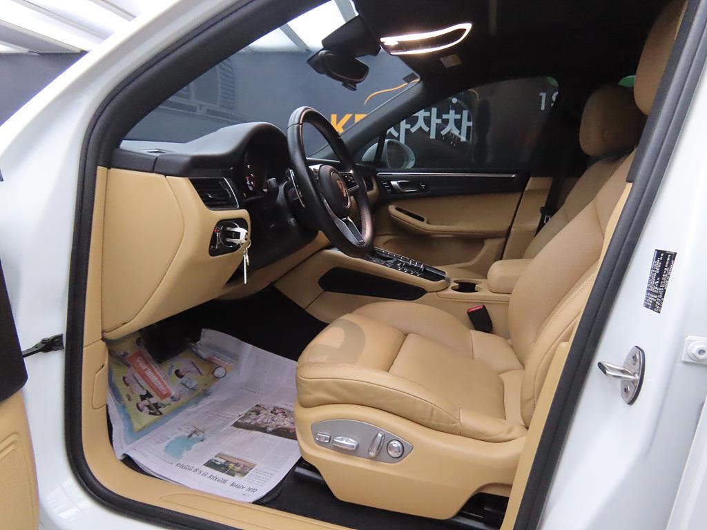 Porsche Macan - Vista 5