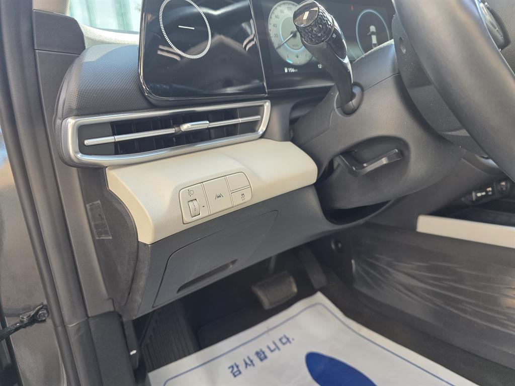 HYUNDAI Avante - Vista 8