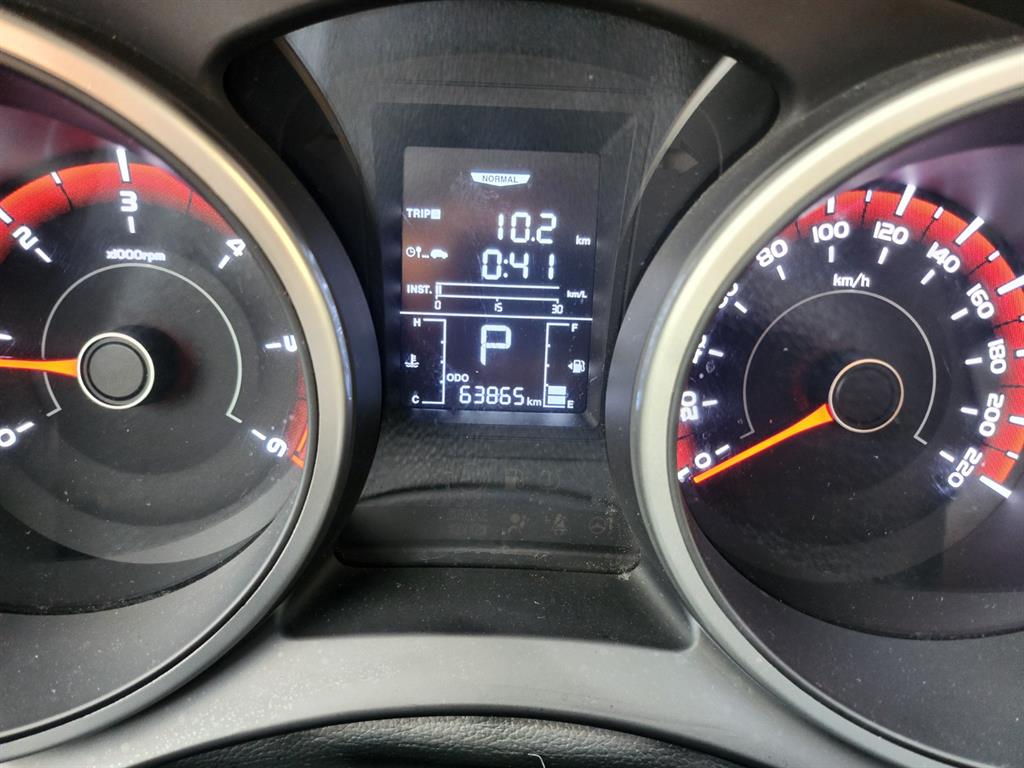 Ssangyong Tivoli - Vista 5