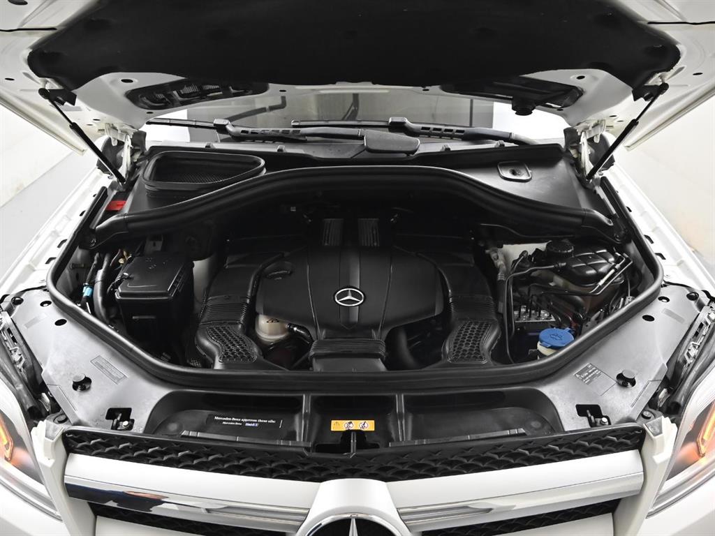 Mercedes Benz GL Class - Vista 7