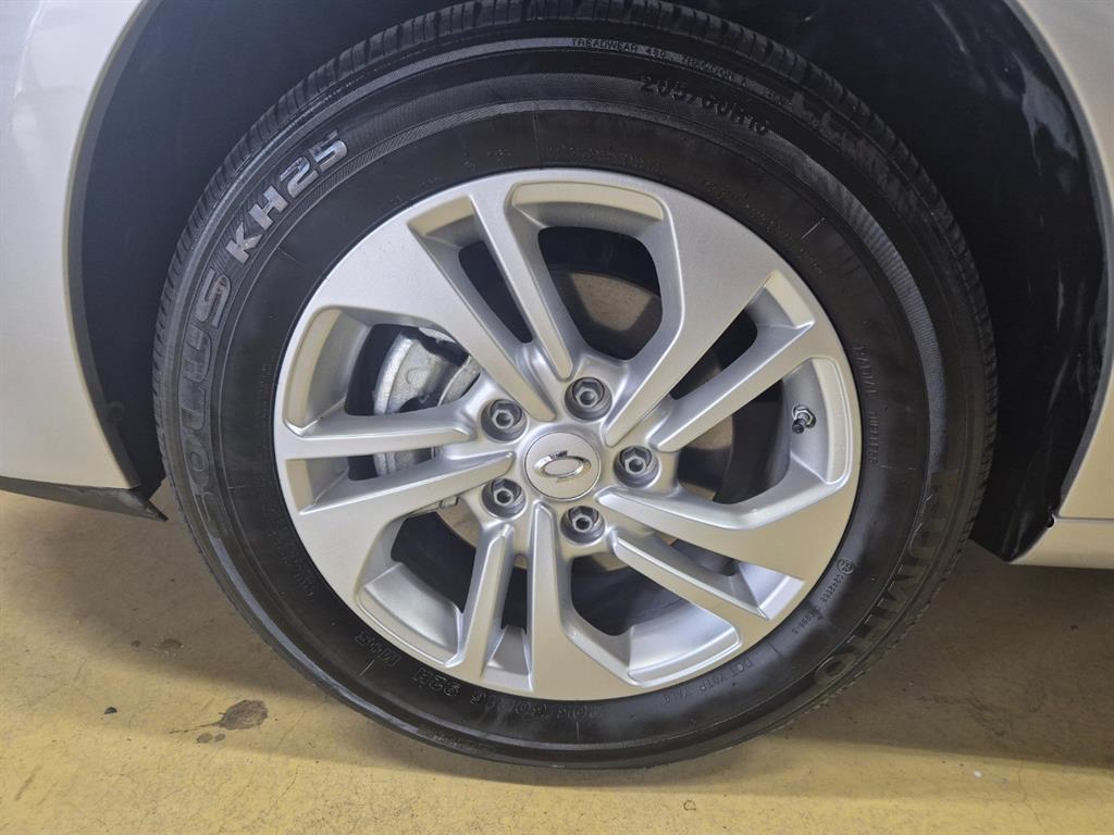 SAMSUNG SM3 2018 Plateado - Importación desde Corea - HF Imports Iquique - Foto 16