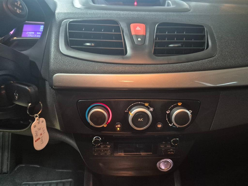 SAMSUNG SM3 - Vista 10