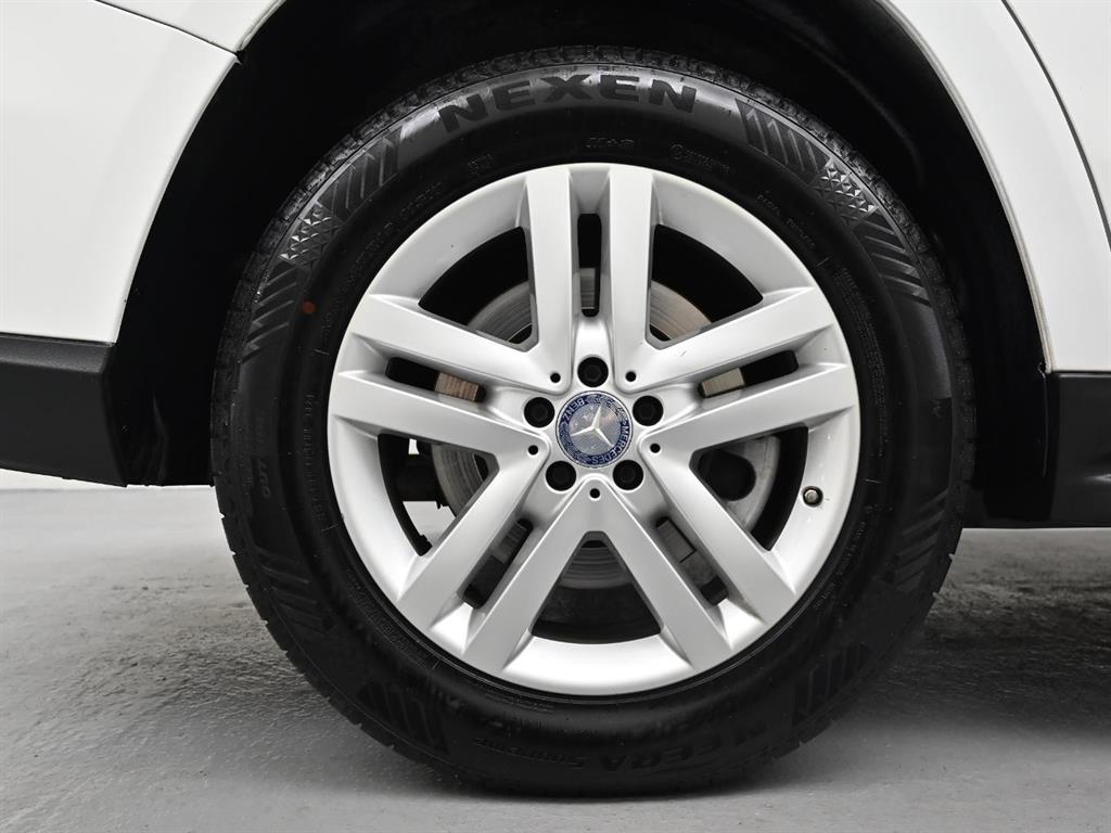 Mercedes Benz GL Class - Vista 5