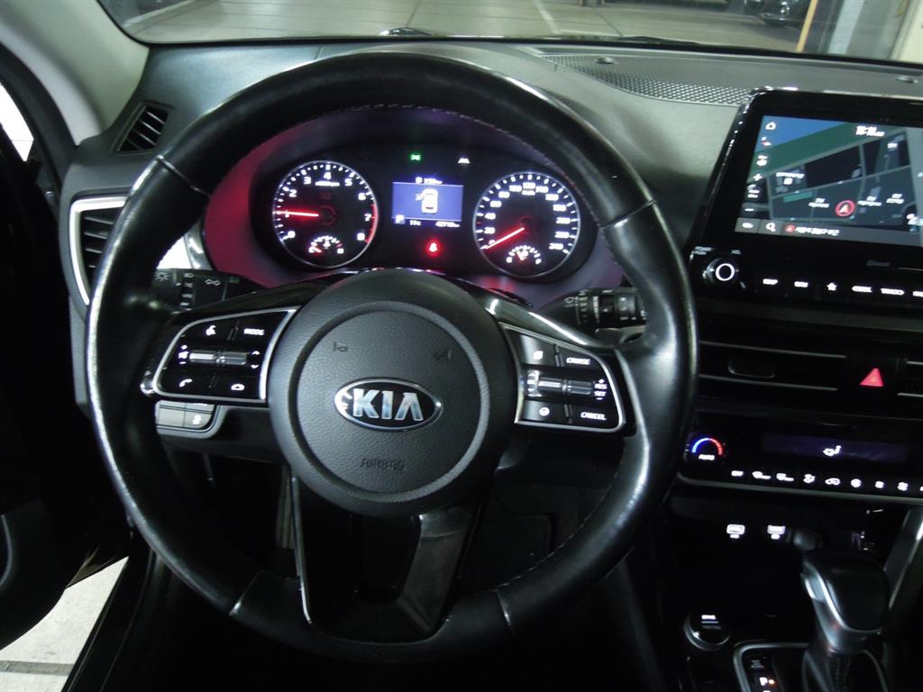 KIA Seltos 2020 Negro - Importación desde Corea - HF Imports Iquique - Foto 12