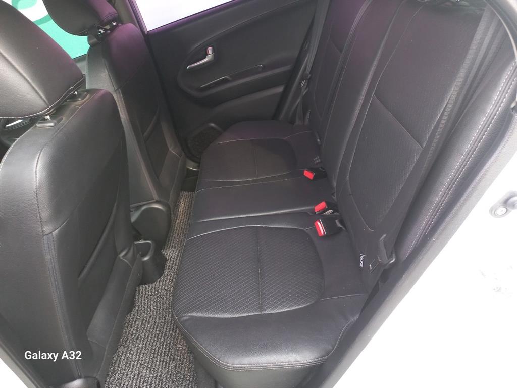 KIA Morning - Vista 8