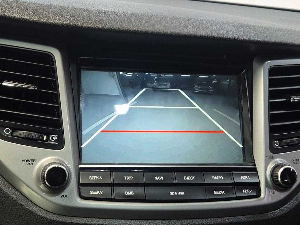 HYUNDAI Tucson 2016 Gris - Importación desde Corea - HF Imports Iquique - Foto 15