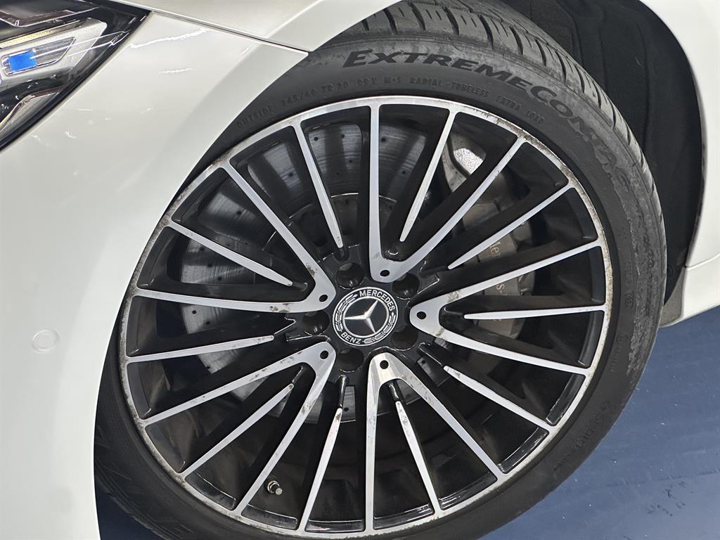 Mercedes Benz S Class - Vista 5