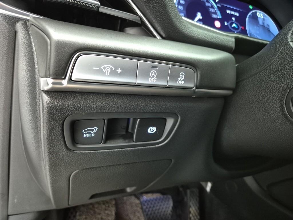 Genesis GV80 2023 Blanco - Importación desde Corea - HF Imports Iquique - Foto 16