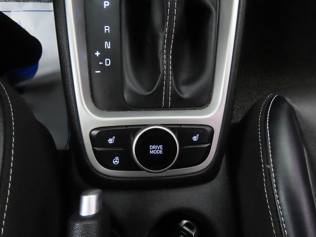 HYUNDAI Venue - Vista 9