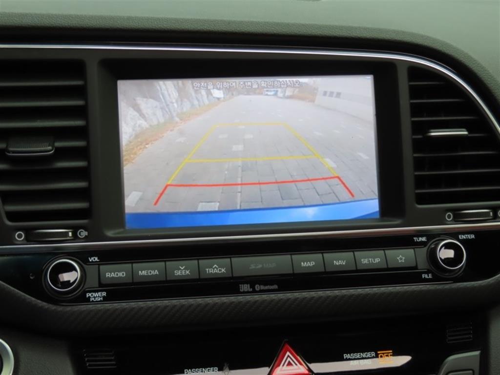 HYUNDAI Avante 2018 Azul - Importación desde Corea - HF Imports Iquique - Foto 9