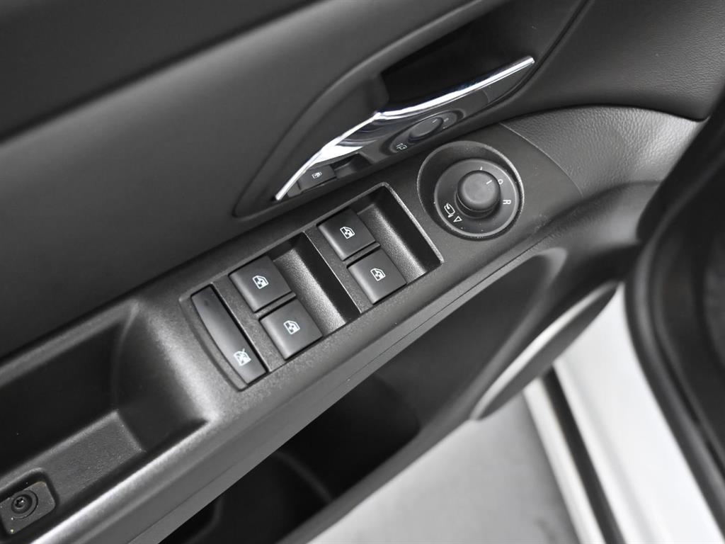 Chevrolet Cruise 2014 Blanco - Importación desde Corea - HF Imports Iquique - Foto 16