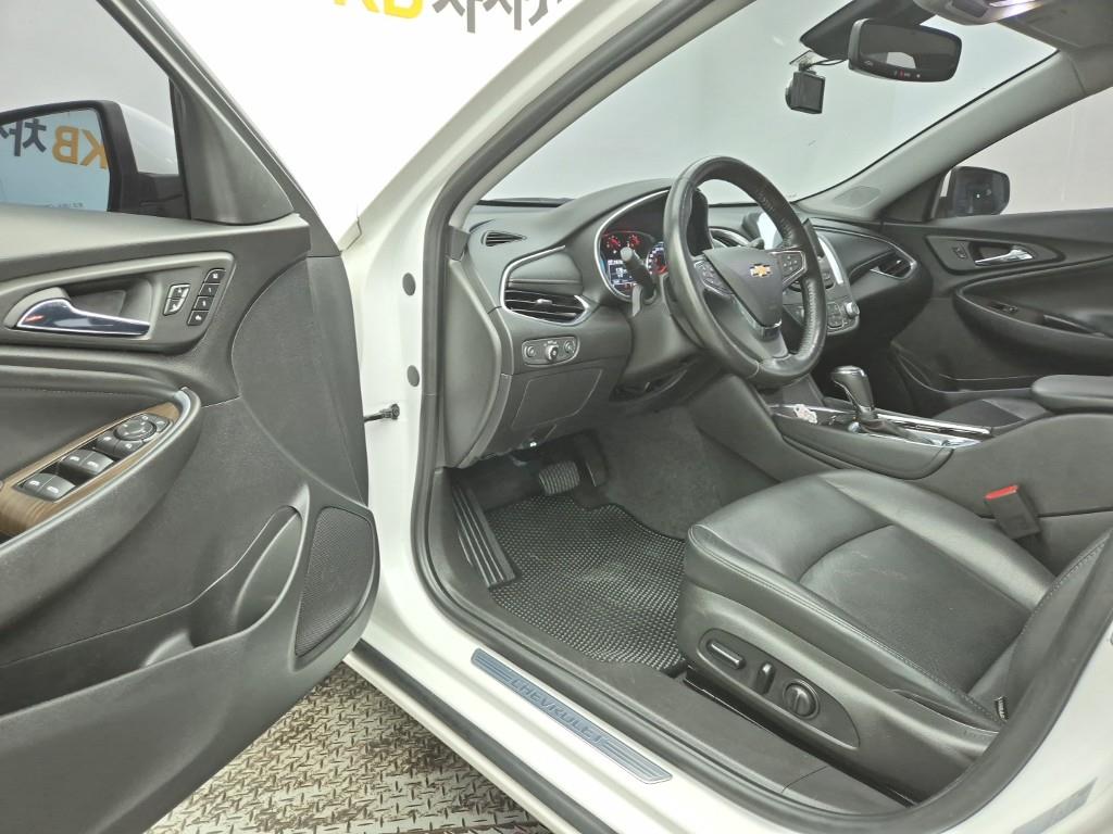 Chevrolet Malibu 2018 Blanco - Importación desde Corea - HF Imports Iquique - Foto 19