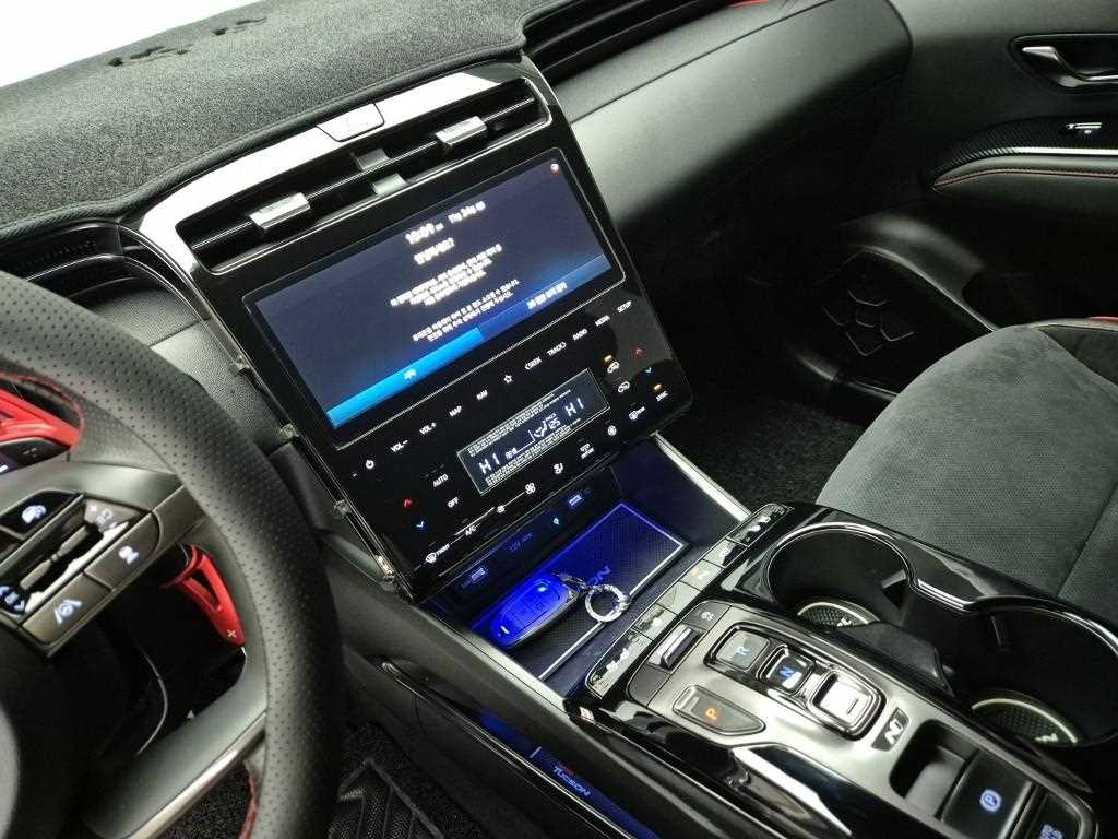 HYUNDAI Tucson - Vista 10