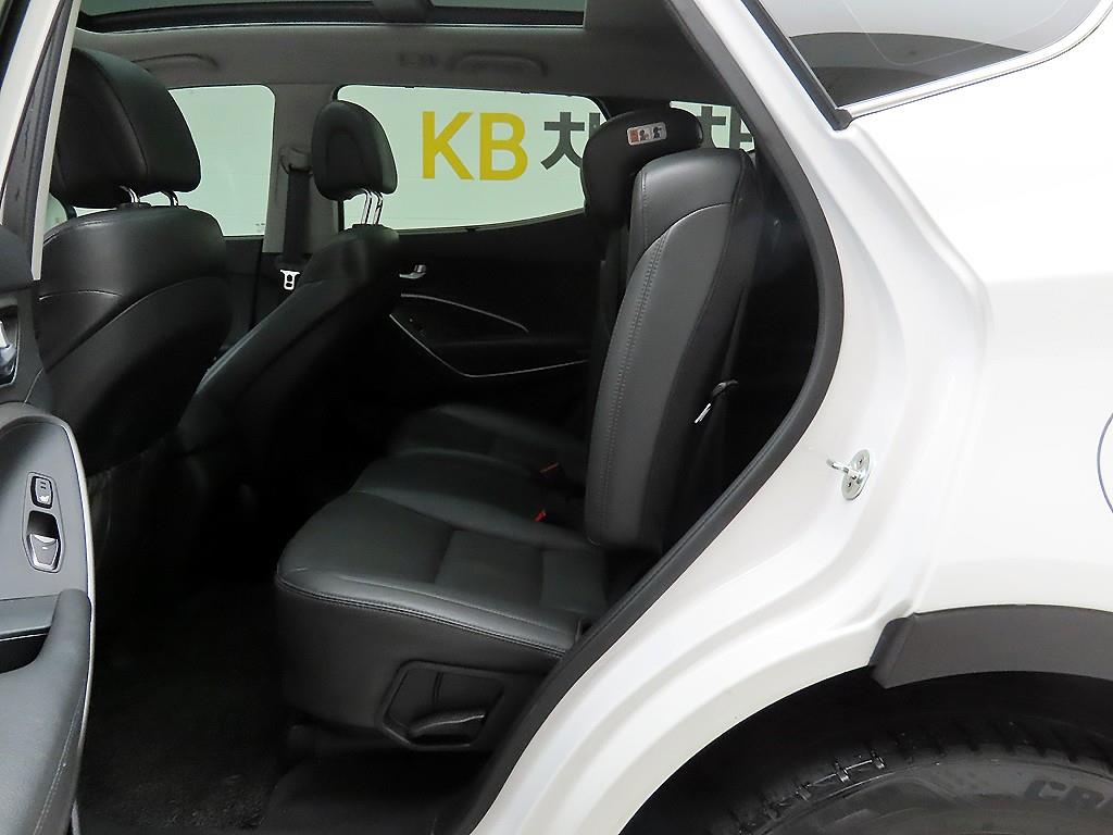 HYUNDAI Santa Fe 2016 Blanco - Importación desde Corea - HF Imports Iquique - Foto 14