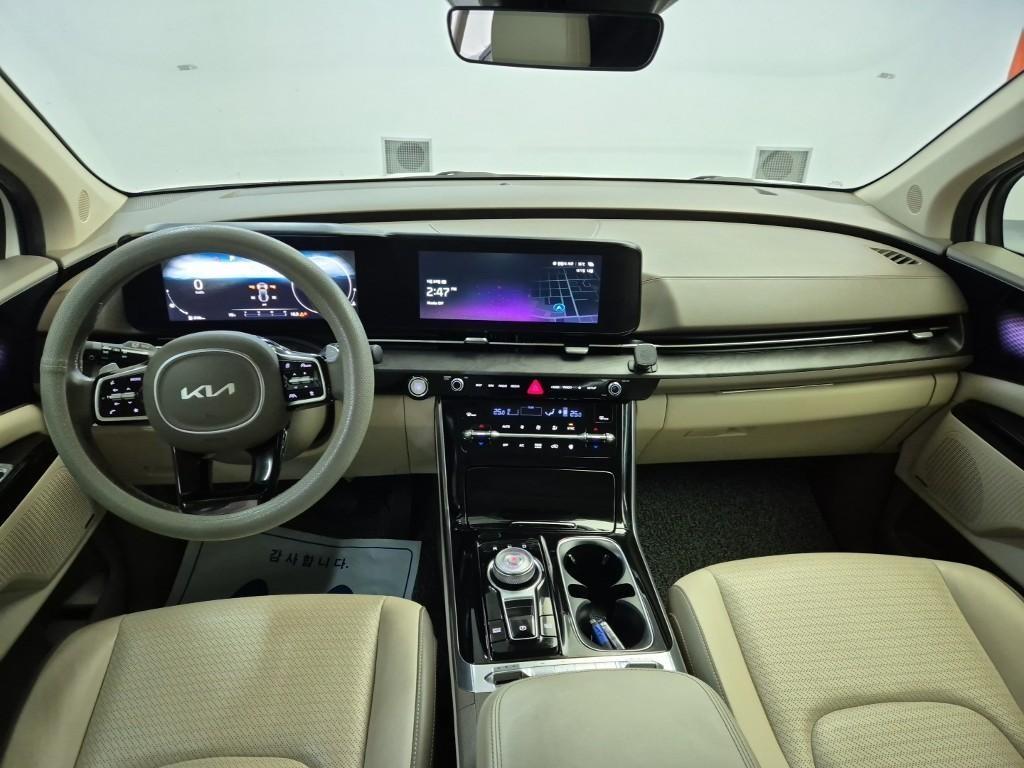 KIA Carnival - Vista 7