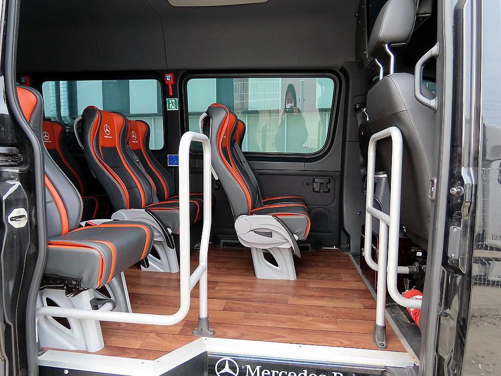 Mercedes Benz Sprinter - Vista 5