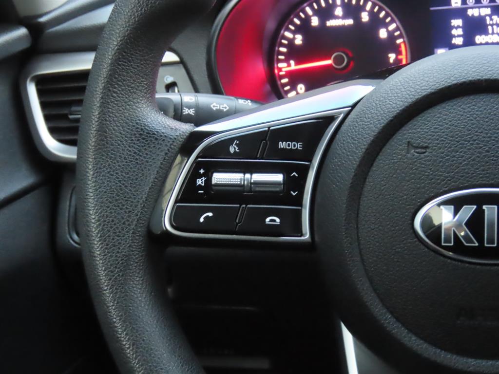 KIA K5 2019 Blanco - Importación desde Corea - HF Imports Iquique - Foto 9