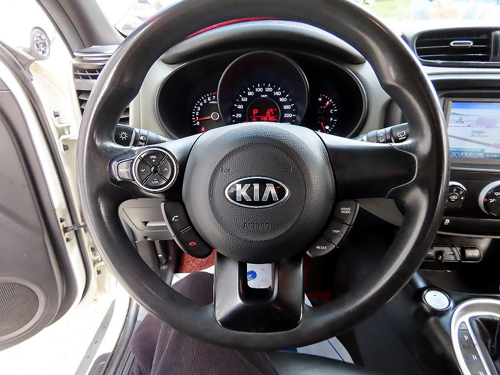 KIA Soul - Vista 8