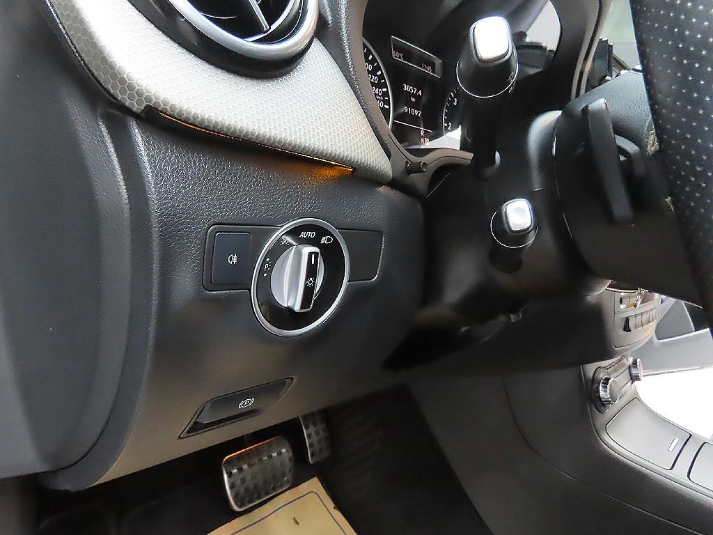 Mercedes Benz B Class (MY B) 2013 Negro - Importación desde Corea - HF Imports Iquique - Foto 13