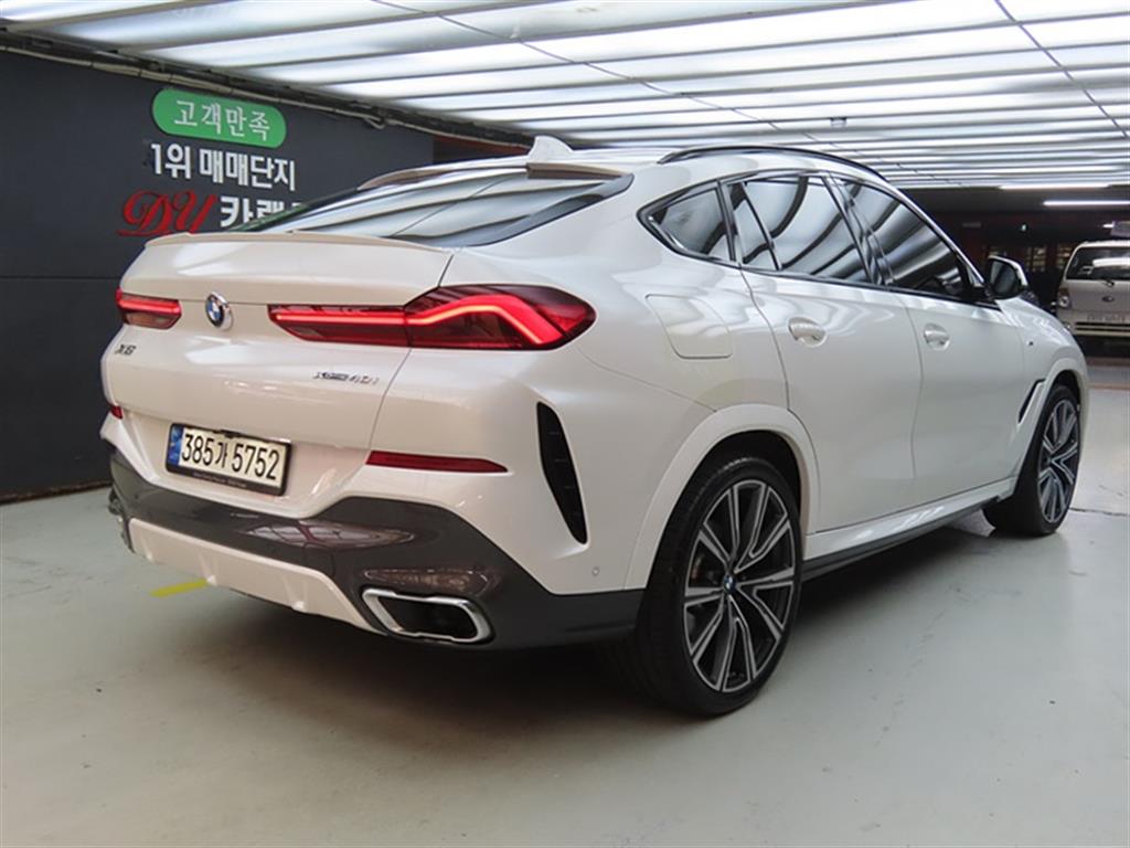 BMW X6 - Vista 4