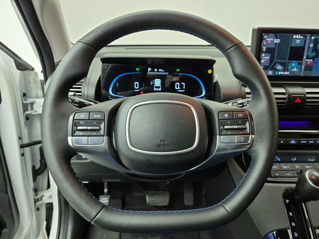 HYUNDAI Casper - Vista 9