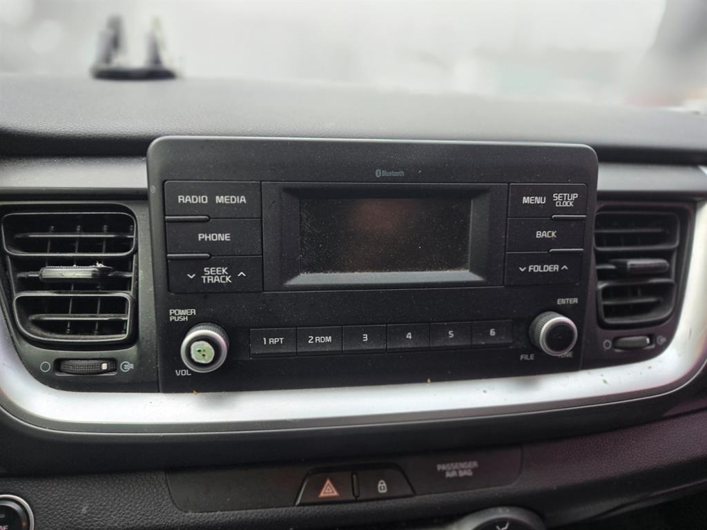 KIA Stonic - Vista 6