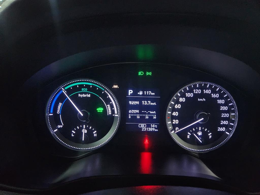 HYUNDAI Grandeur - Vista 7