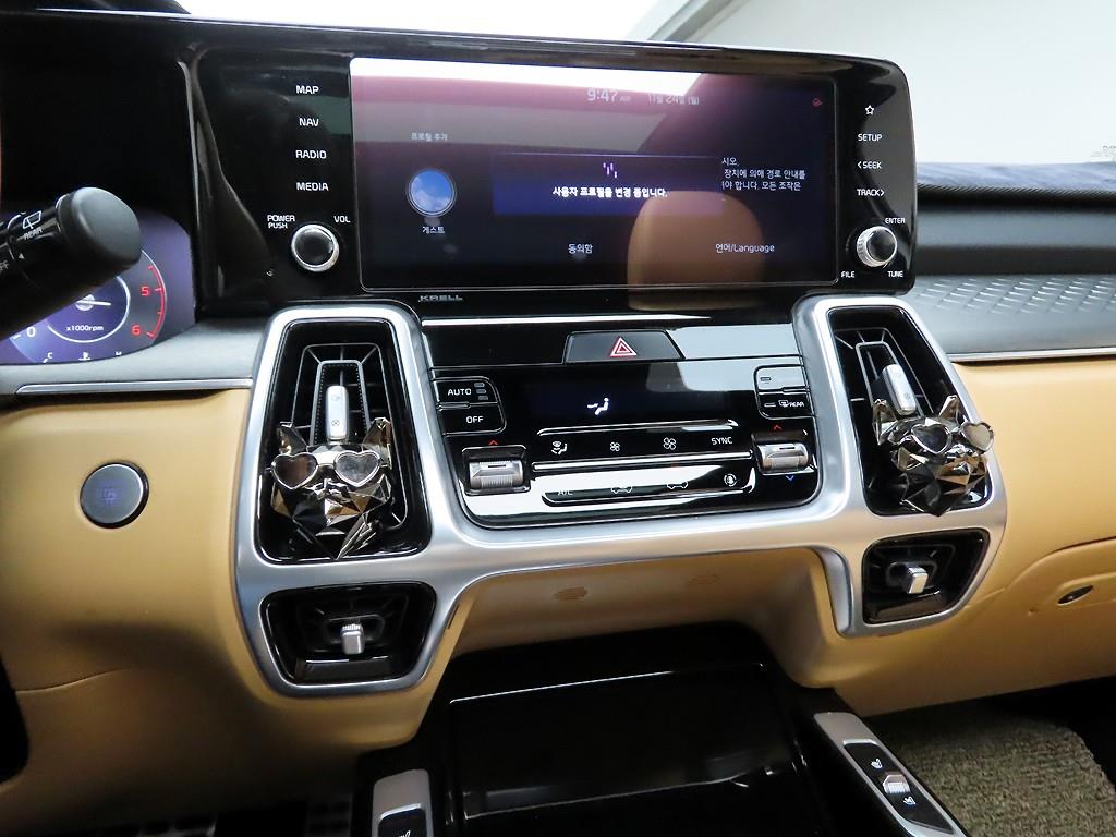 KIA Sorento - Vista 9