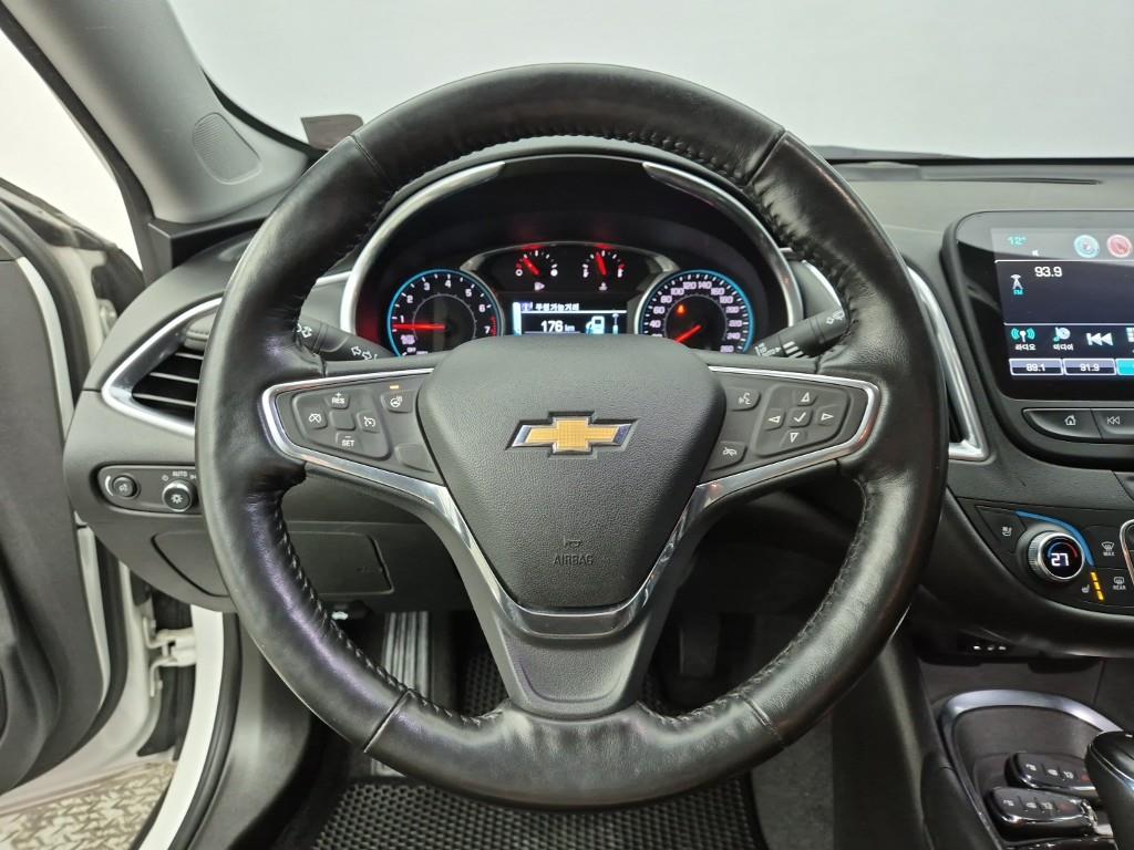 Chevrolet Malibu - Vista 9