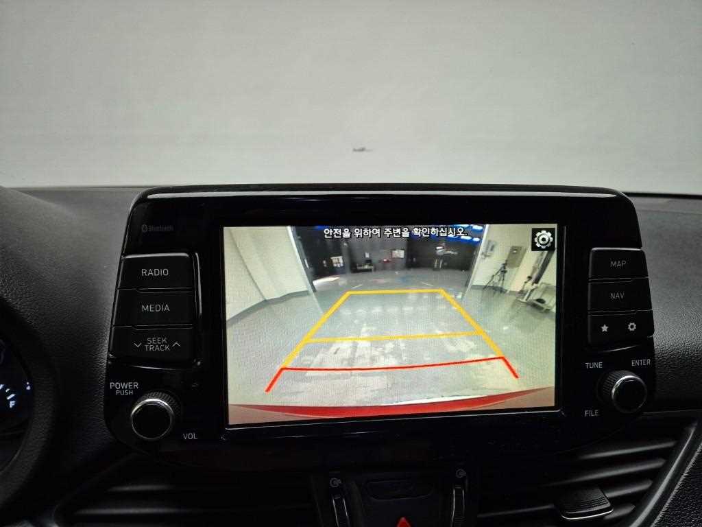 HYUNDAI i30 2017 Rojo - Importación desde Corea - HF Imports Iquique - Foto 14