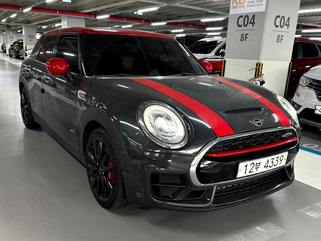 Mini Clubman - Vista 5