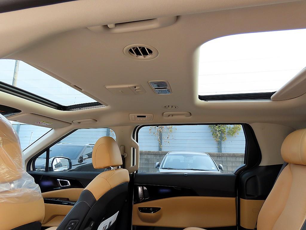 KIA Carnival 2023 Blanco - Importación desde Corea - HF Imports Iquique - Foto 15