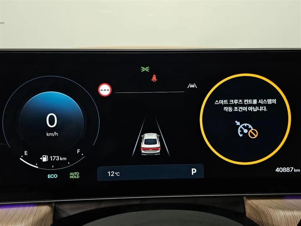 HYUNDAI Sonata - Vista 8