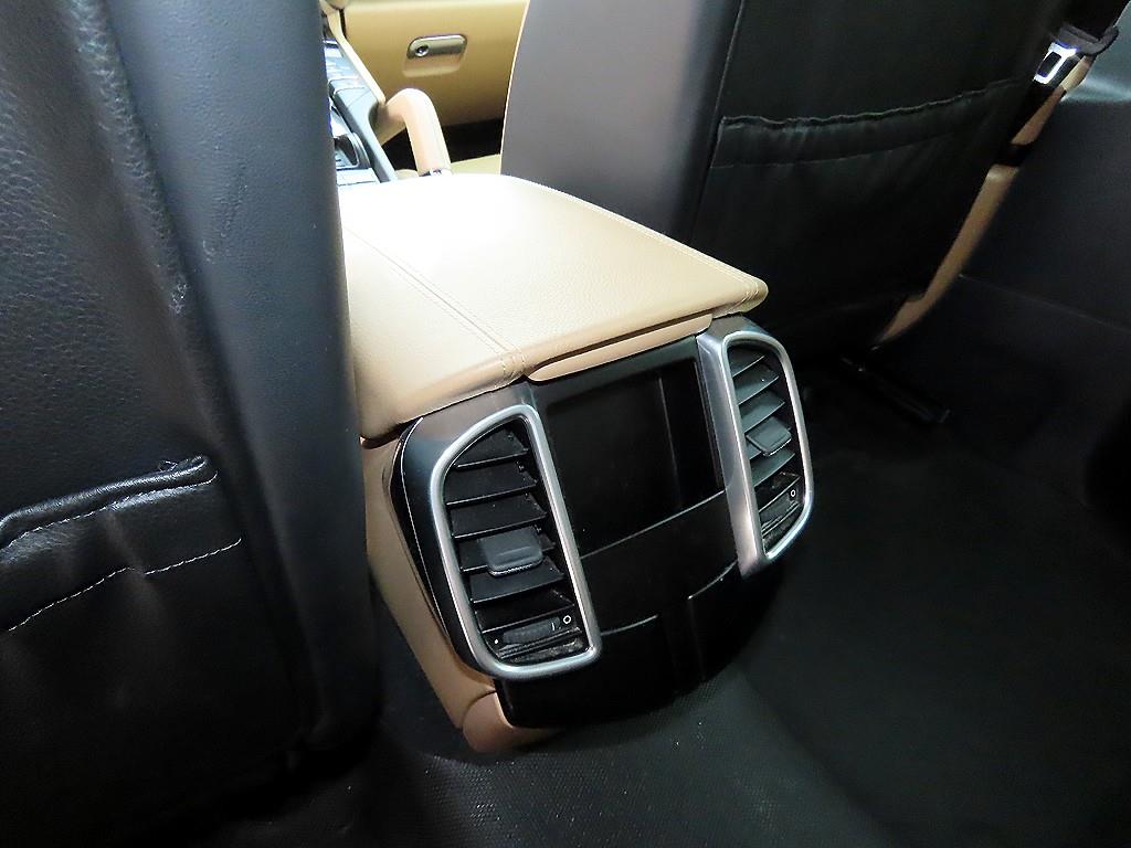 Porsche Cayenne 2016 Blanco - Importación desde Corea - HF Imports Iquique - Foto 16