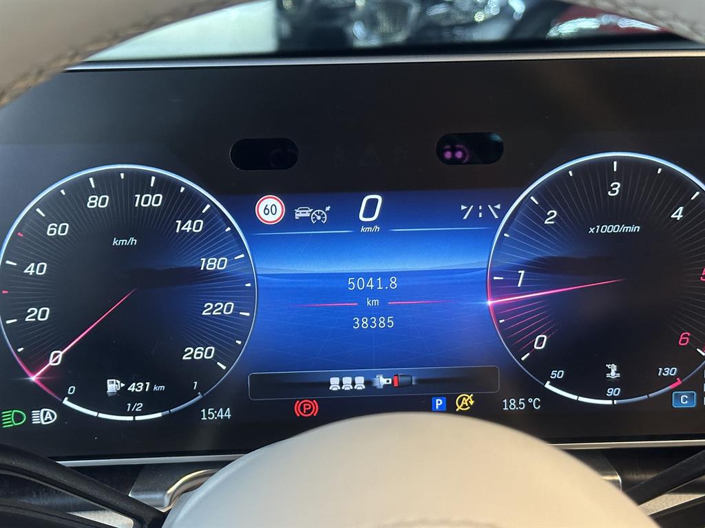 Mercedes Benz S Class - Vista 10