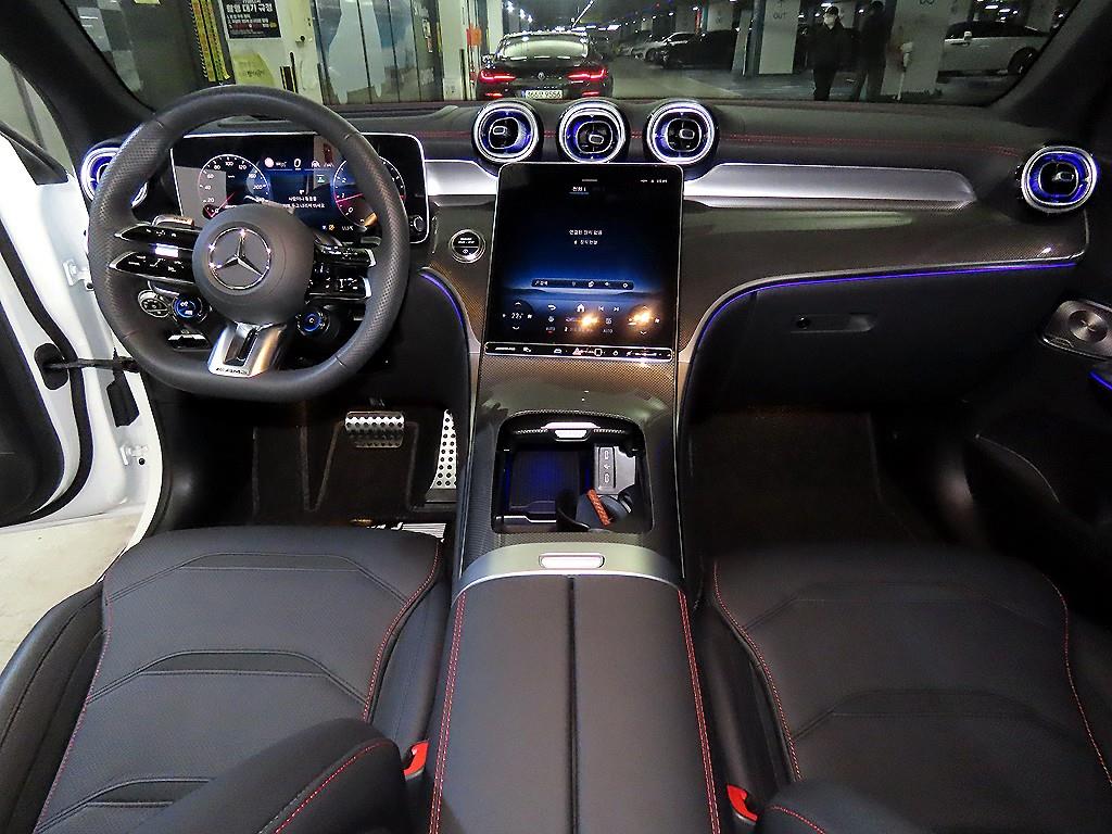 Mercedes Benz GLC Class - Vista 10