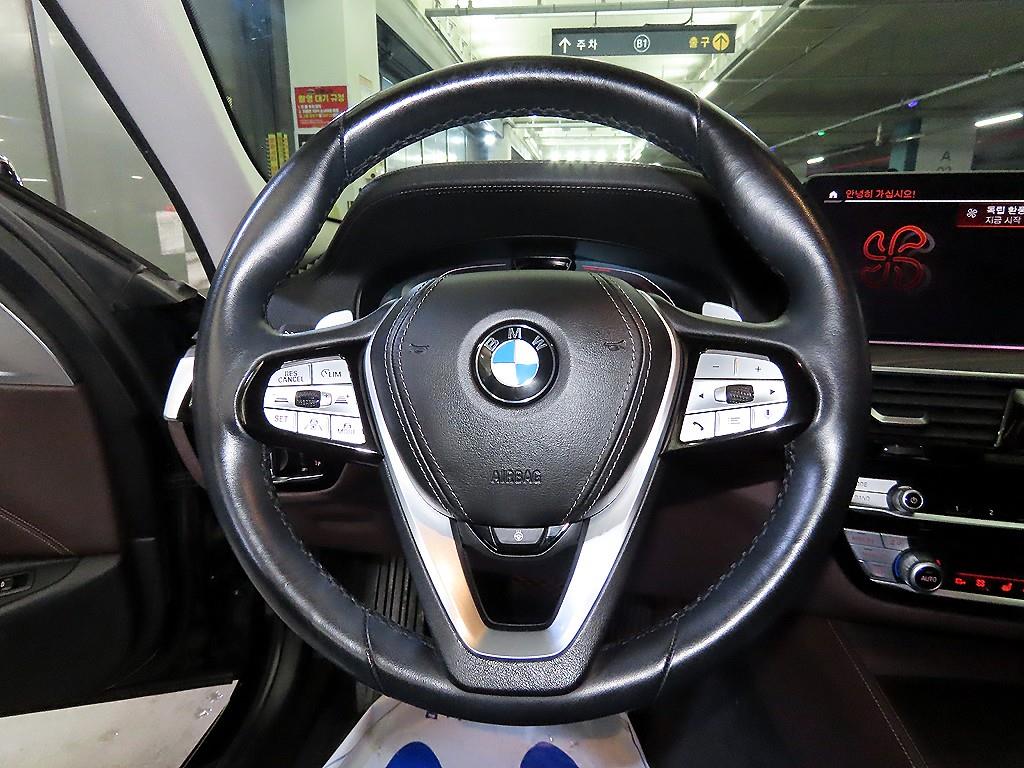 BMW 5 Series - Vista 8