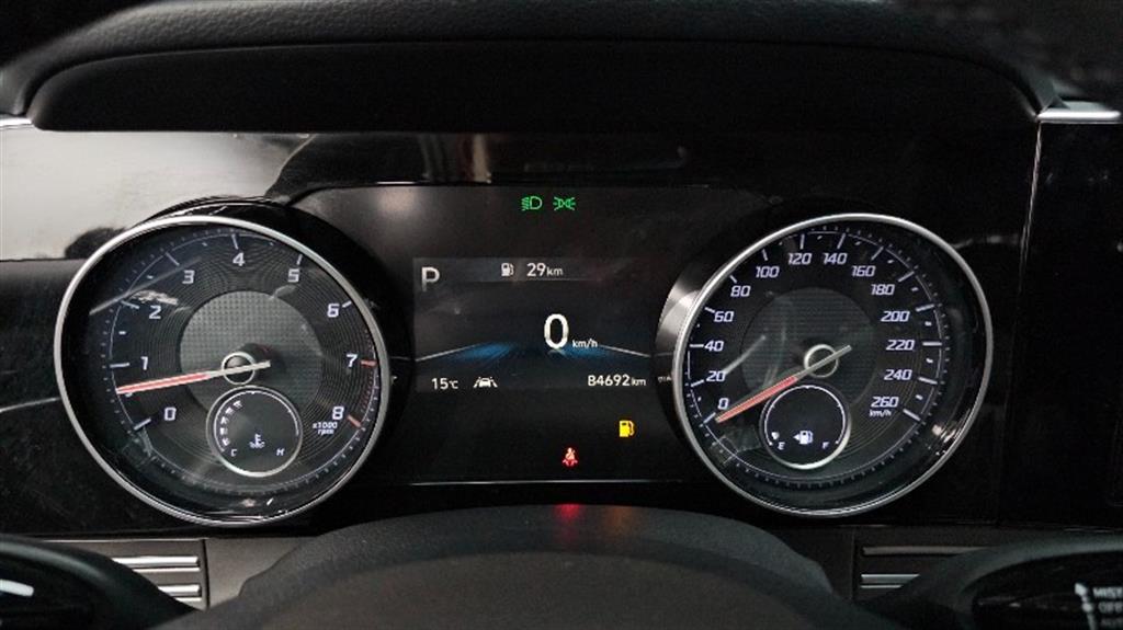 HYUNDAI Grandeur - Vista 7