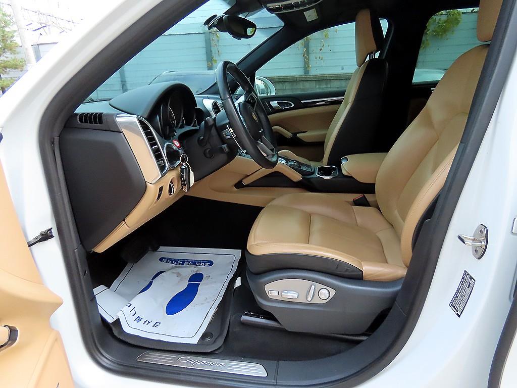 Porsche Cayenne - Vista 5