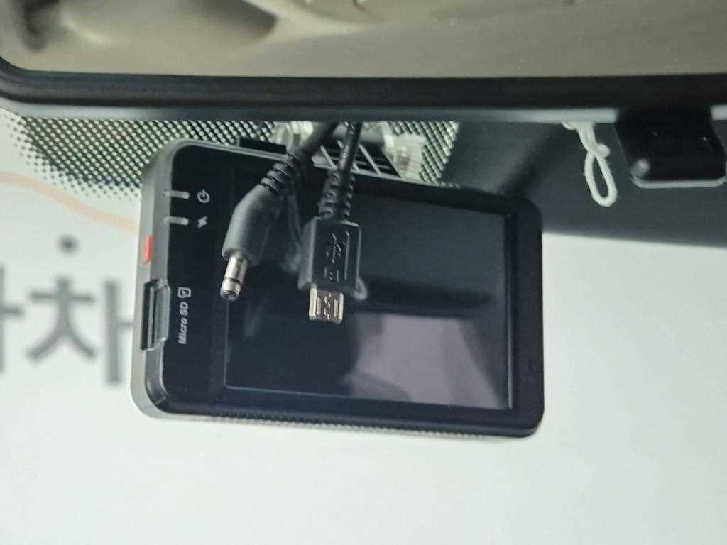 Ssangyong Tivoli 2021 Blanco - Importación desde Corea - HF Imports Iquique - Foto 15