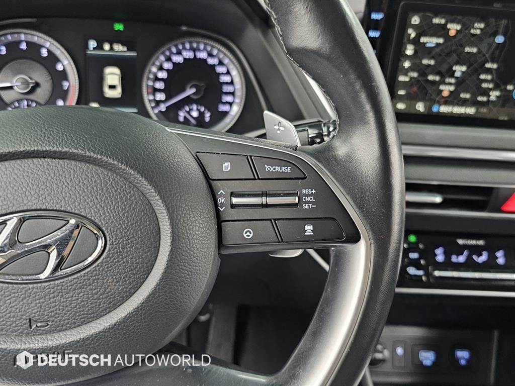 HYUNDAI Sonata - Vista 9