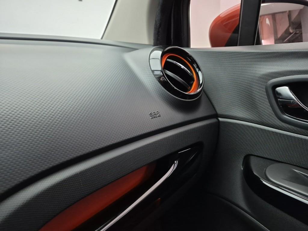 SAMSUNG QM3 2015 Negro - Importación desde Corea - HF Imports Iquique - Foto 16