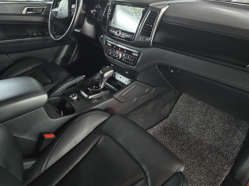 Ssangyong Rexton - Vista 8