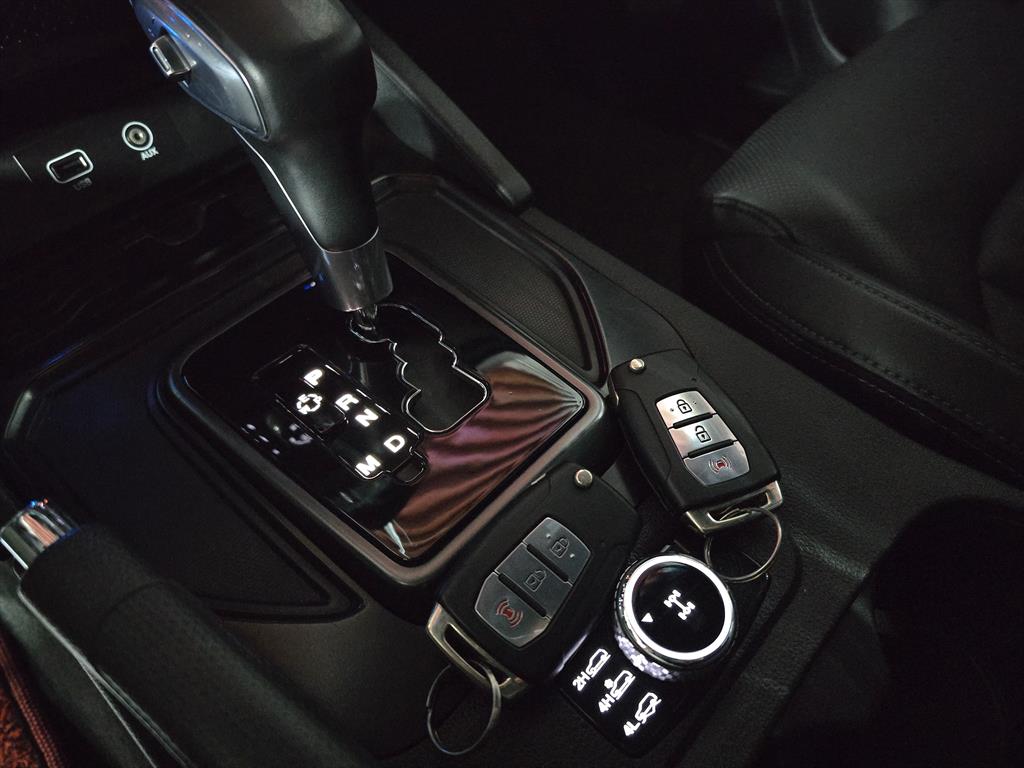 Ssangyong Rexton 2021 Rojo - Importación desde Corea - HF Imports Iquique - Foto 18