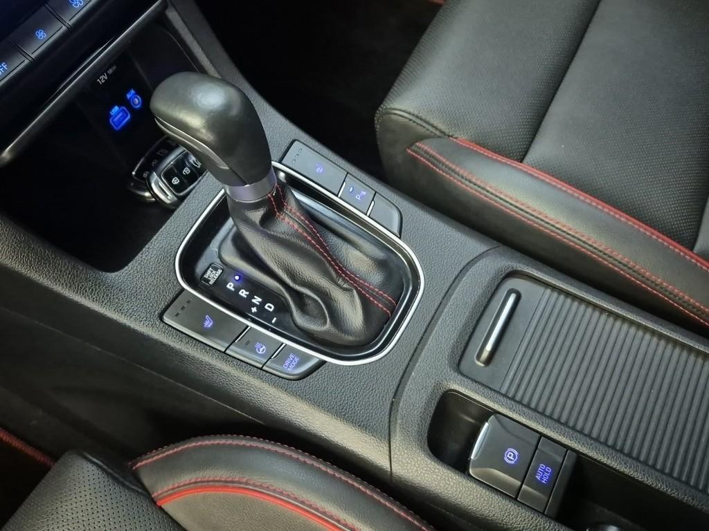 HYUNDAI i30 - Vista 8