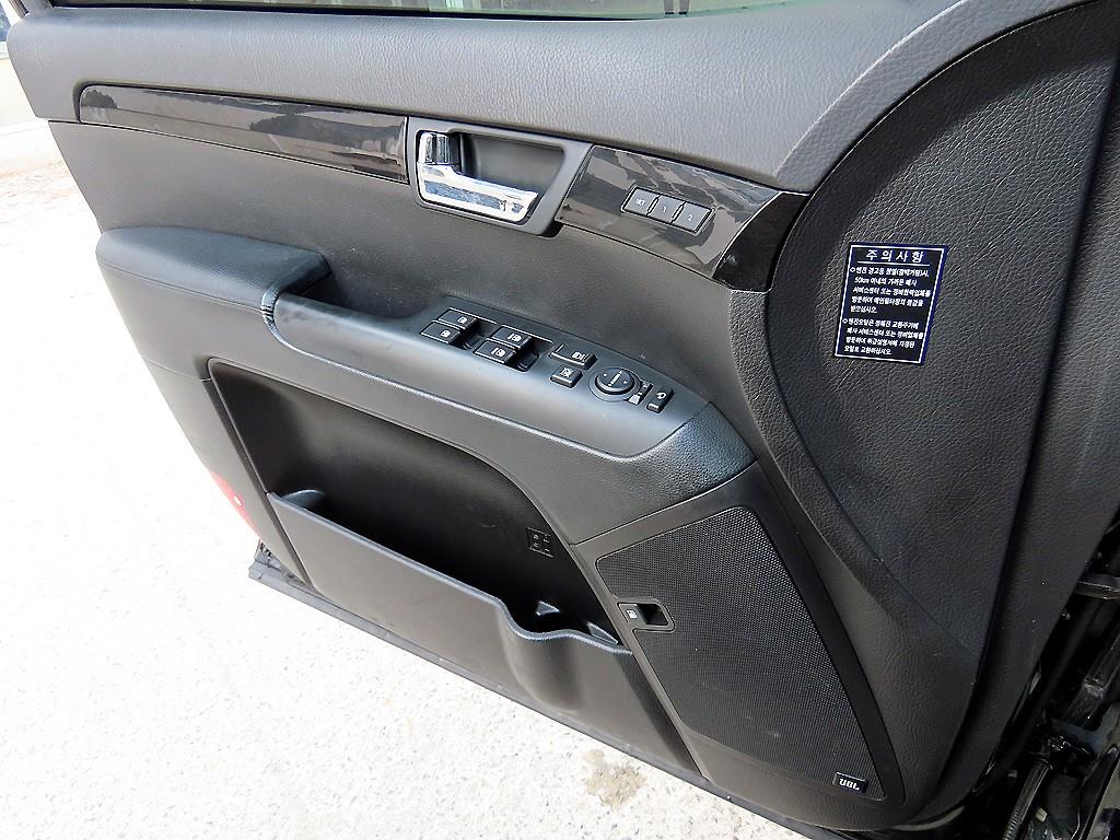 KIA Mohave - Vista 11