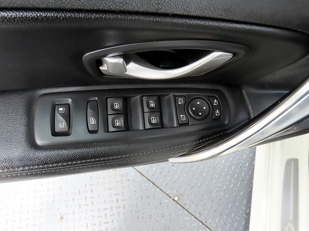 SAMSUNG SM5 - Vista 11